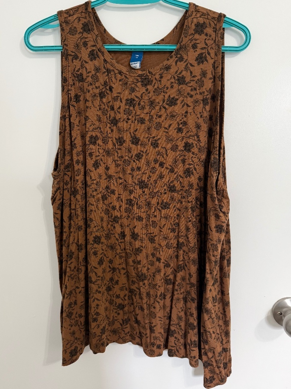 3x old navy tank top